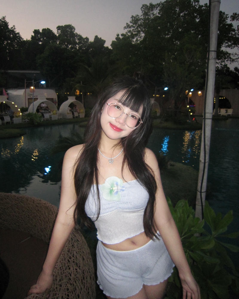 ảnh gái xinh 2k6 sexy