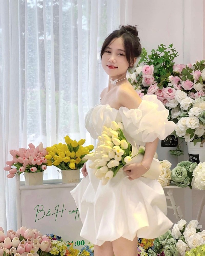 ảnh gái xinh mặc váy trắng dáng ngon