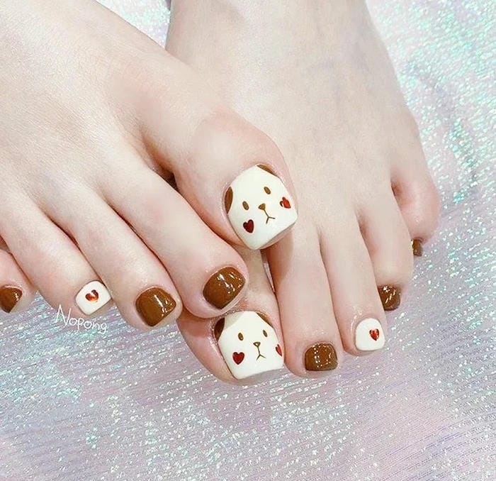 ảnh nail chân hình gấu dễ thương