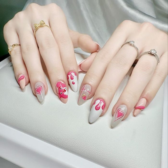 ảnh nail gấu dâu cực đẹp