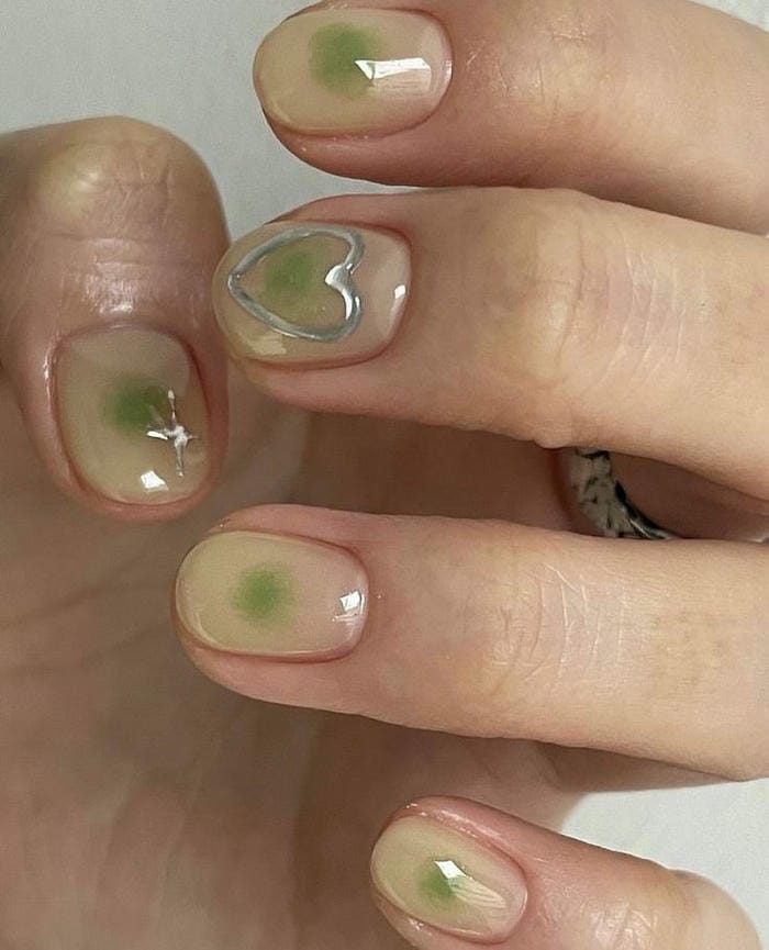 ảnh nail màu xanh bơ sociu