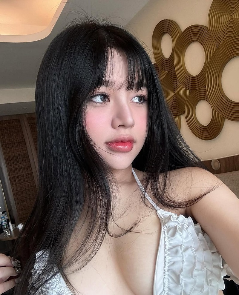 gái mạng cute