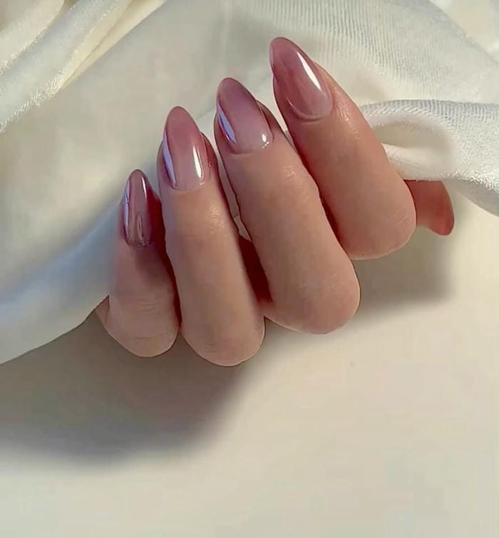 hình ảnh nail trắng gương đáng yêu