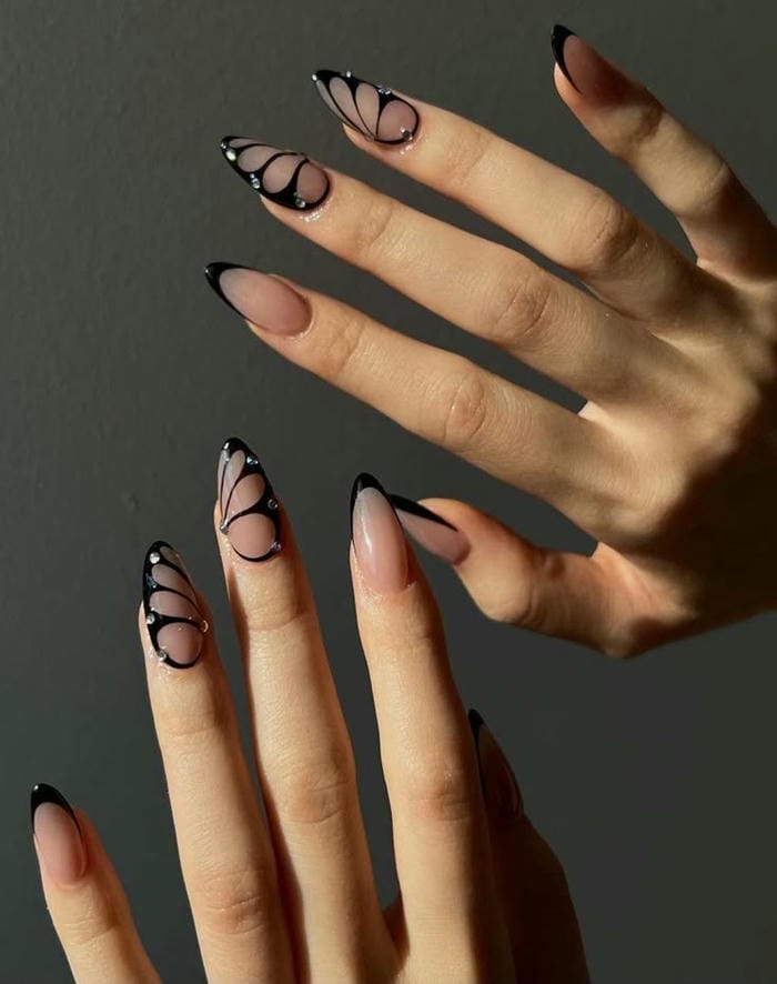 hình nail bướm siêu sang