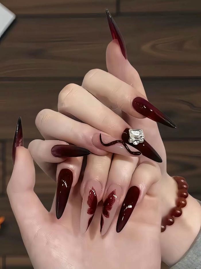 hình nail bướm xinh đẹp