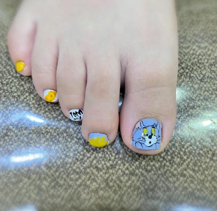 hình nail chân hình gấu đẹp nhất