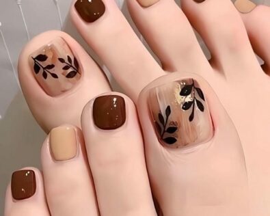 Trọn bộ 54+ mẫu nail chân màu nâu tinh tế, ấm áp cho phái đẹp