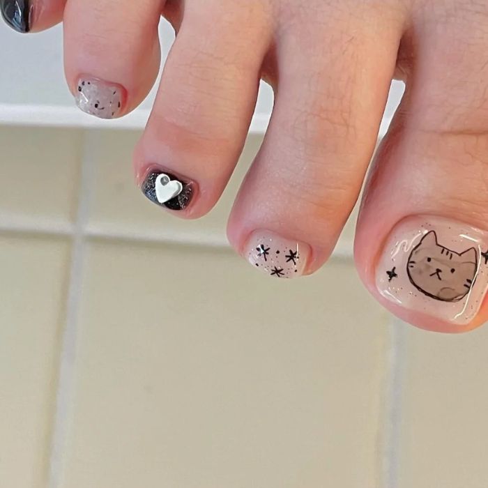 hình nail chân vẽ hoạt hình cute nhất