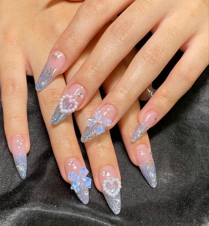 hình nail chụp kỷ yếu đẹp xinh