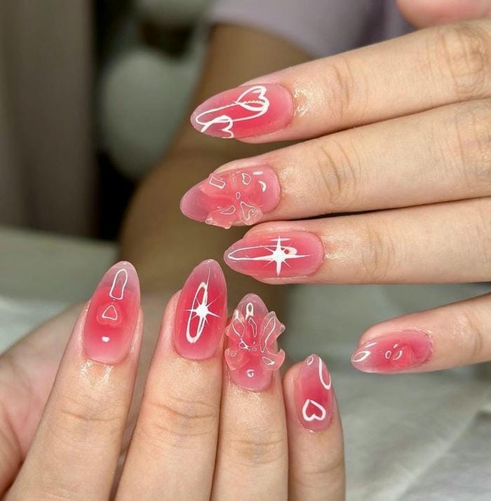 hình nail chụp kỷ yếu hồng