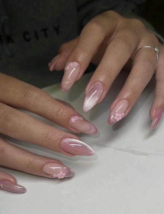 hình nail chụp kỷ yếu