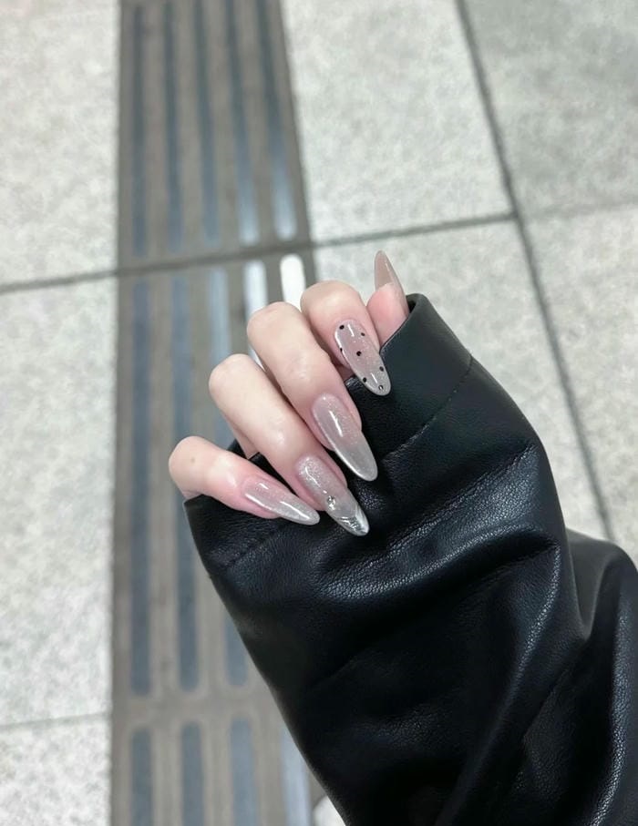 hình nail mắt mèo sociu