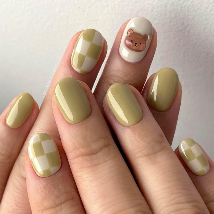 hình nail màu xanh bơ dễ thương