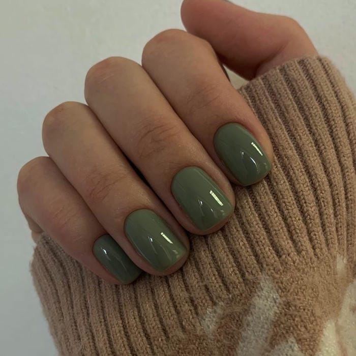 hình nail màu xanh lá đơn giản