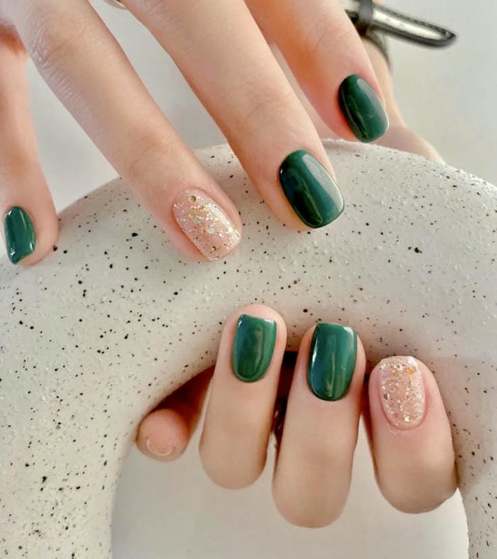 hình nail màu xanh lá siêu ngầu