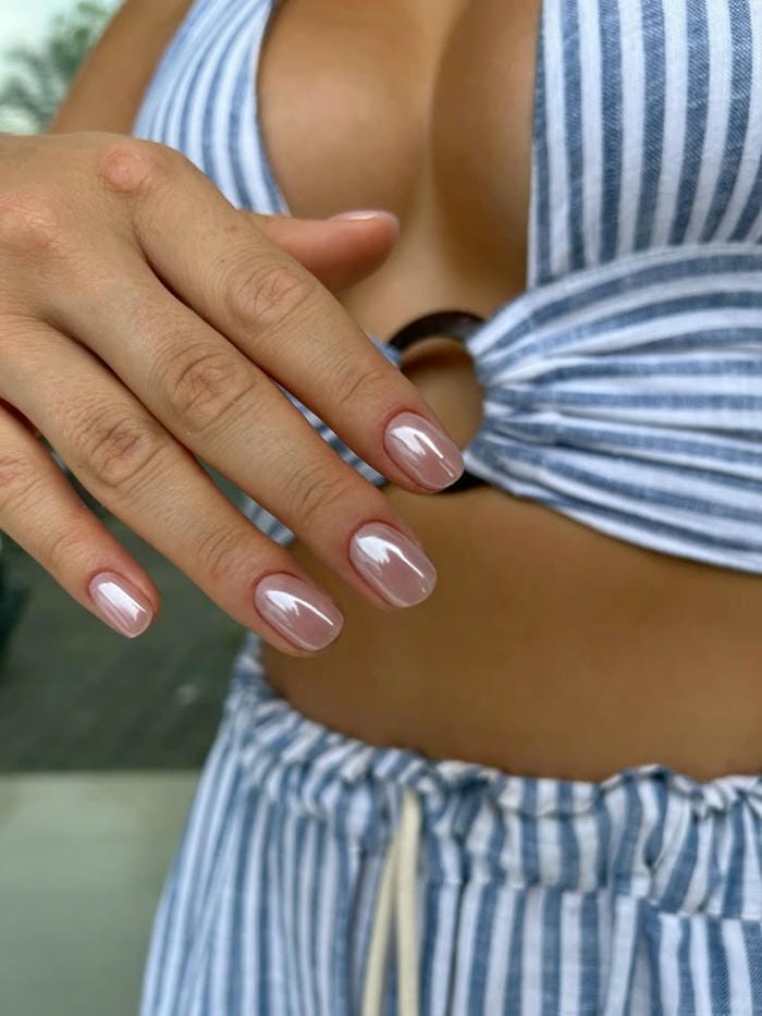 hình nail ngọc trai đơn giản