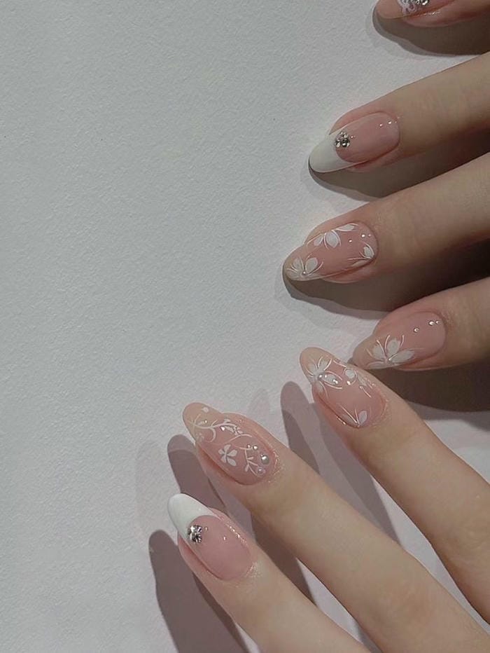 hình nail vẽ hoa cực chảnh