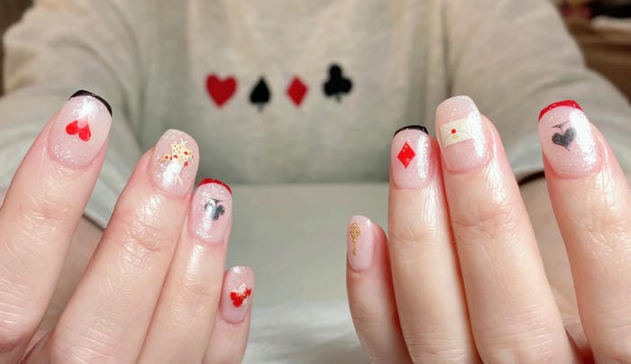 nail bộ bài cực ngầu