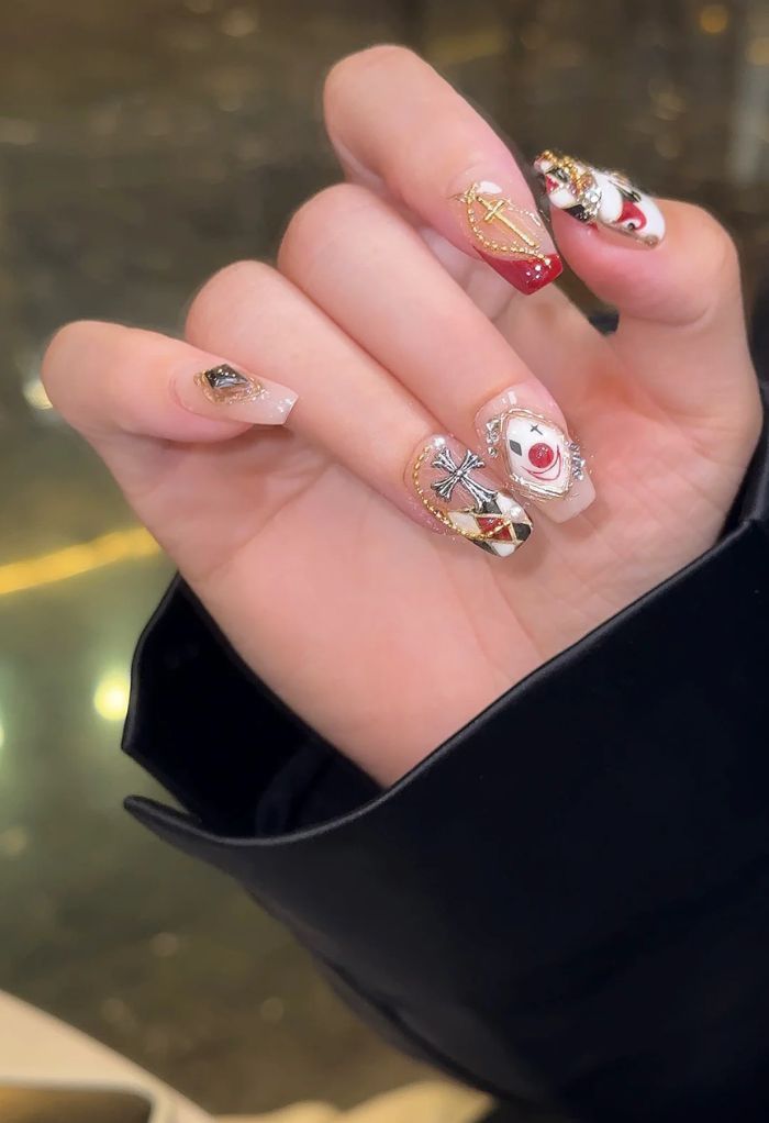 nail bộ bài đẹp xinh