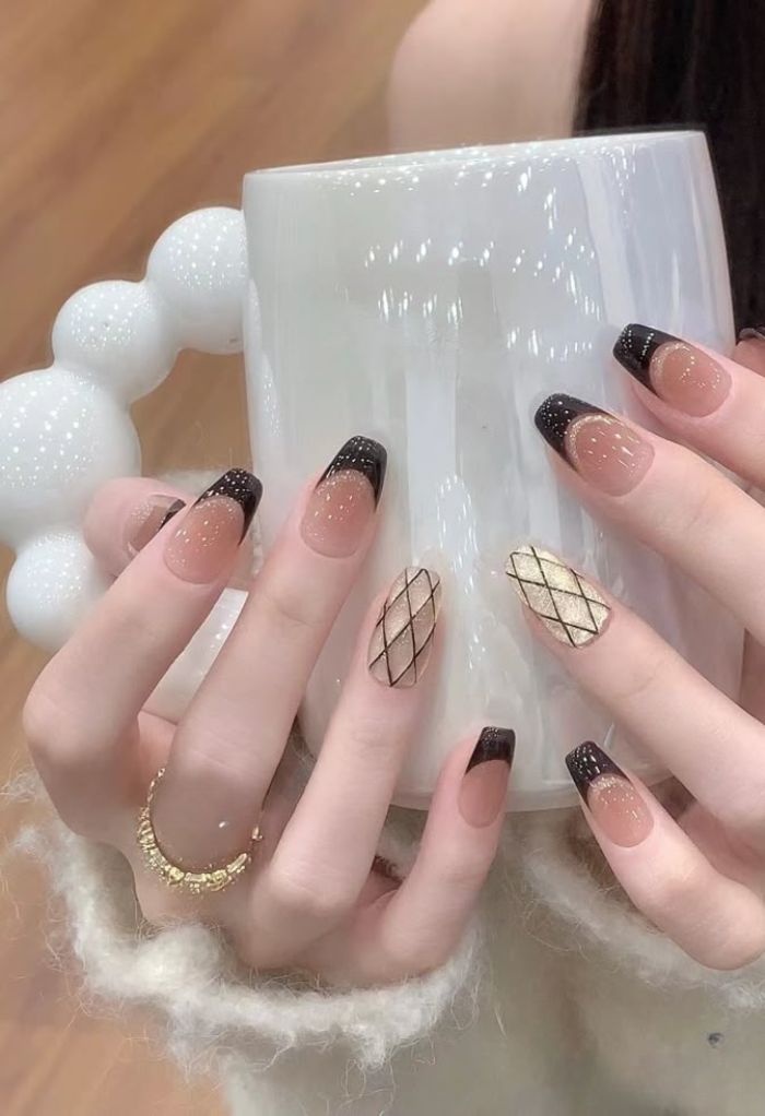 nail caro sang chảnh