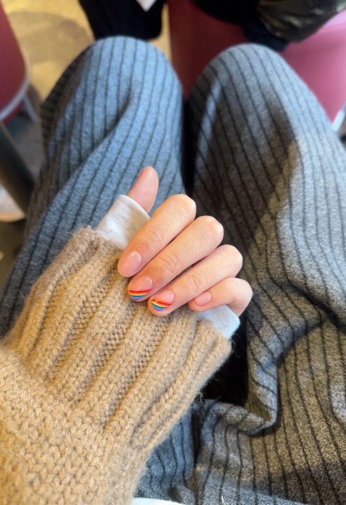 nail cầu vồng siêu cute