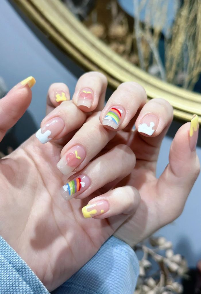 nail cầu vồng siêu dễ thương