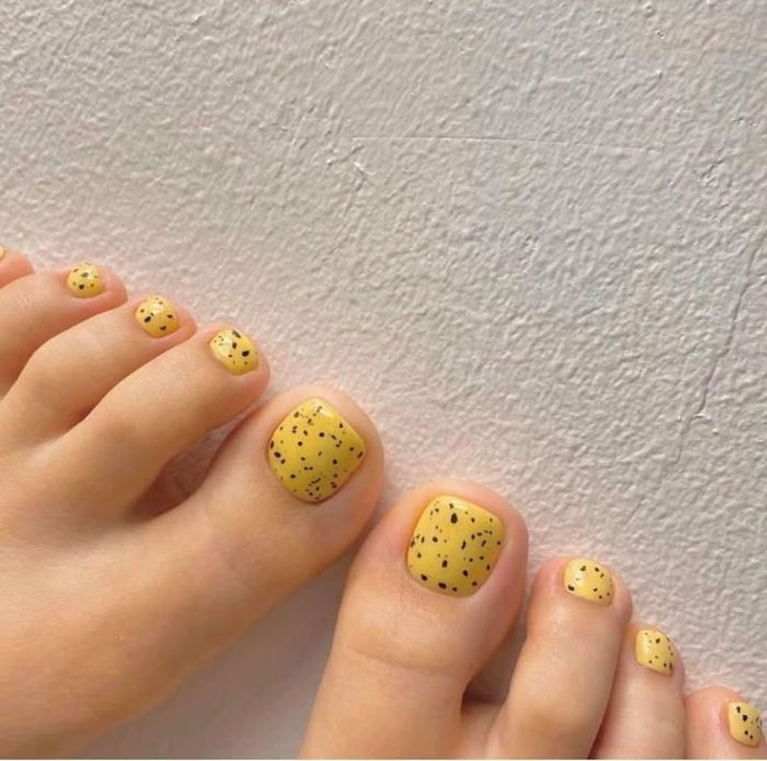 nail chân màu vàng cực đẹp