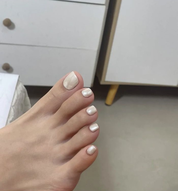 nail chân trắng gương siêu đẹp