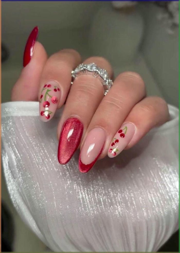 nail chụp kỷ yếu xinh nhất