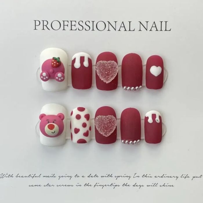 nail gấu dâu dễ thương