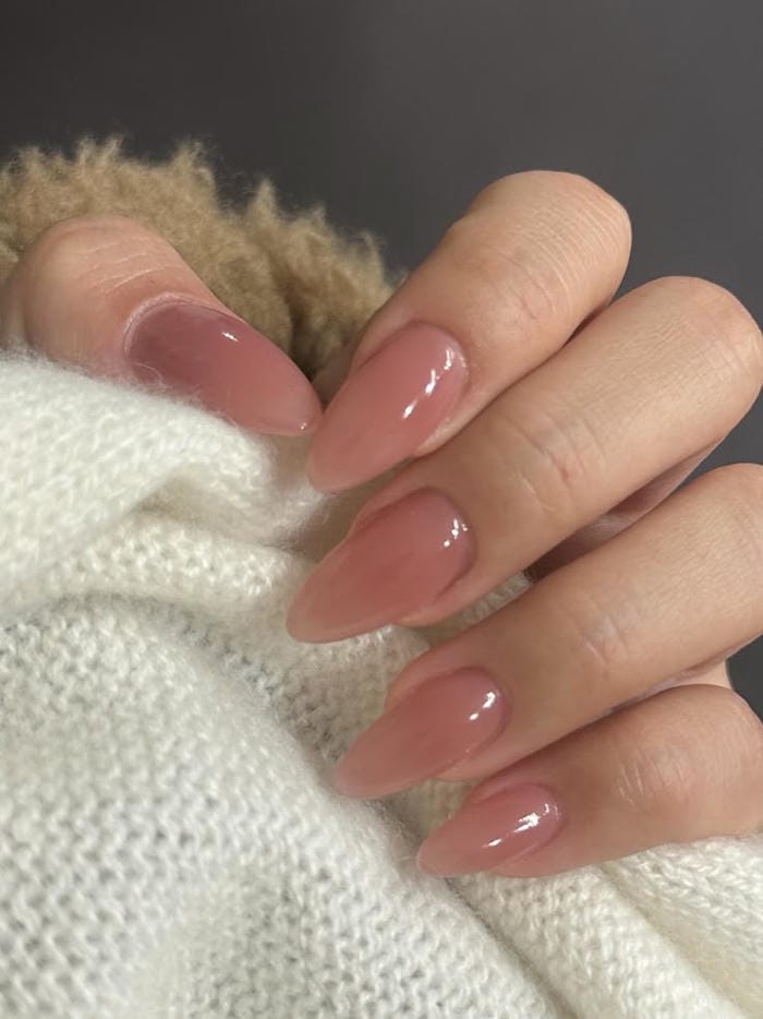 nail màu nude cute nhất