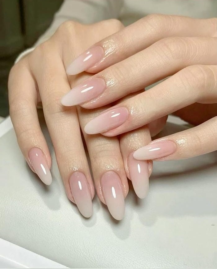 nail màu nude