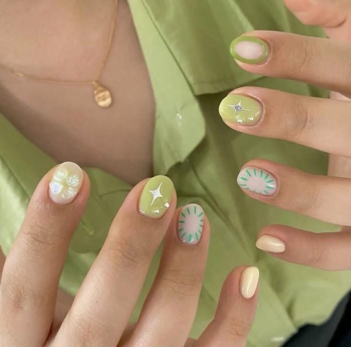 nail màu xanh bơ cute