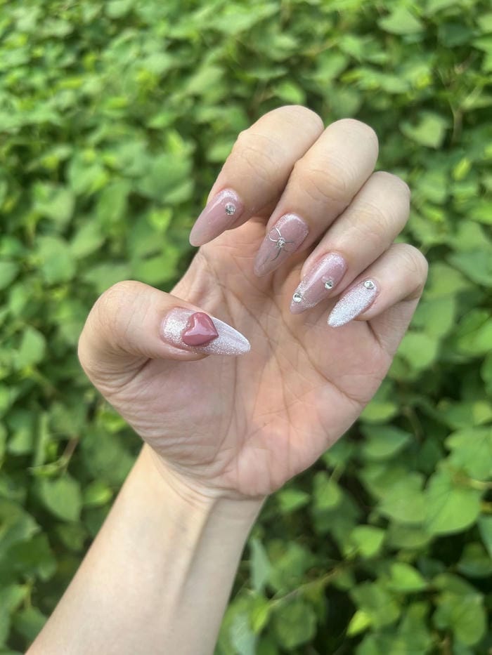 nail trái tim cực đẹp