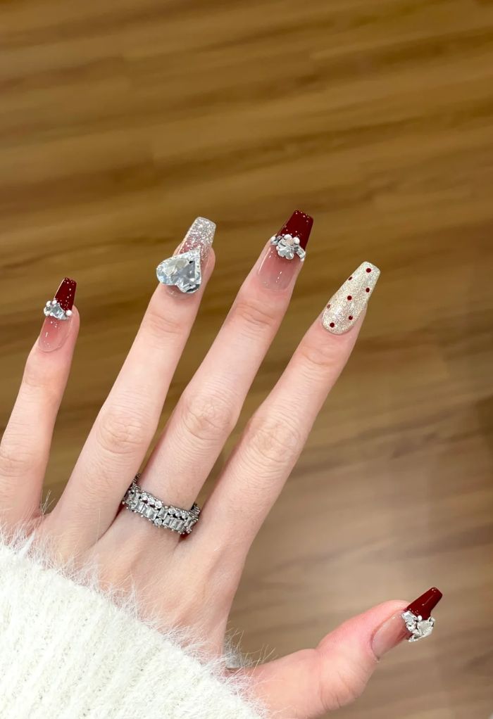 nail trái tim siêu dẹp