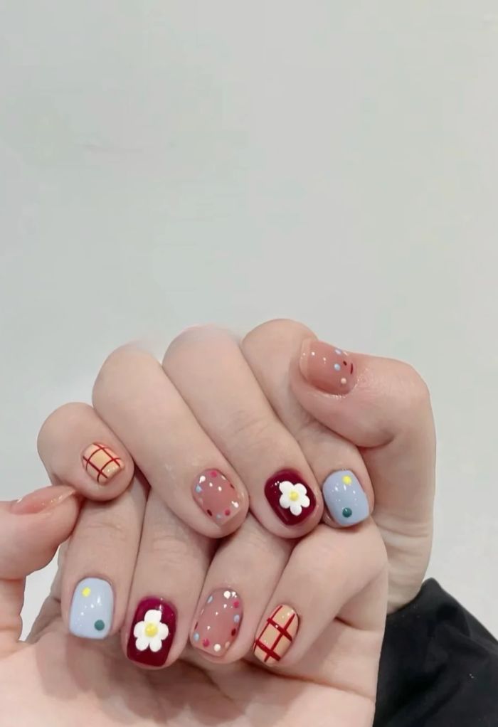 nail vẽ cute