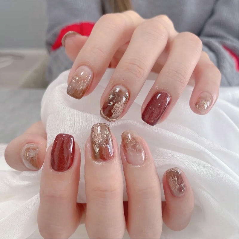 ảnh nail trung niên