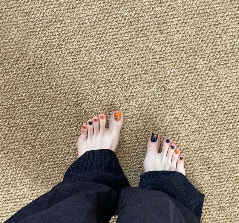 hình ảnh nail chân màu cam