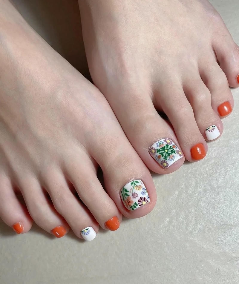 hình nail chân màu cam