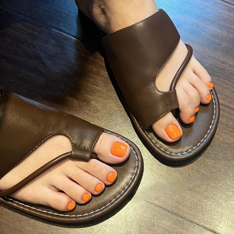 mẫu nail chân màu cam