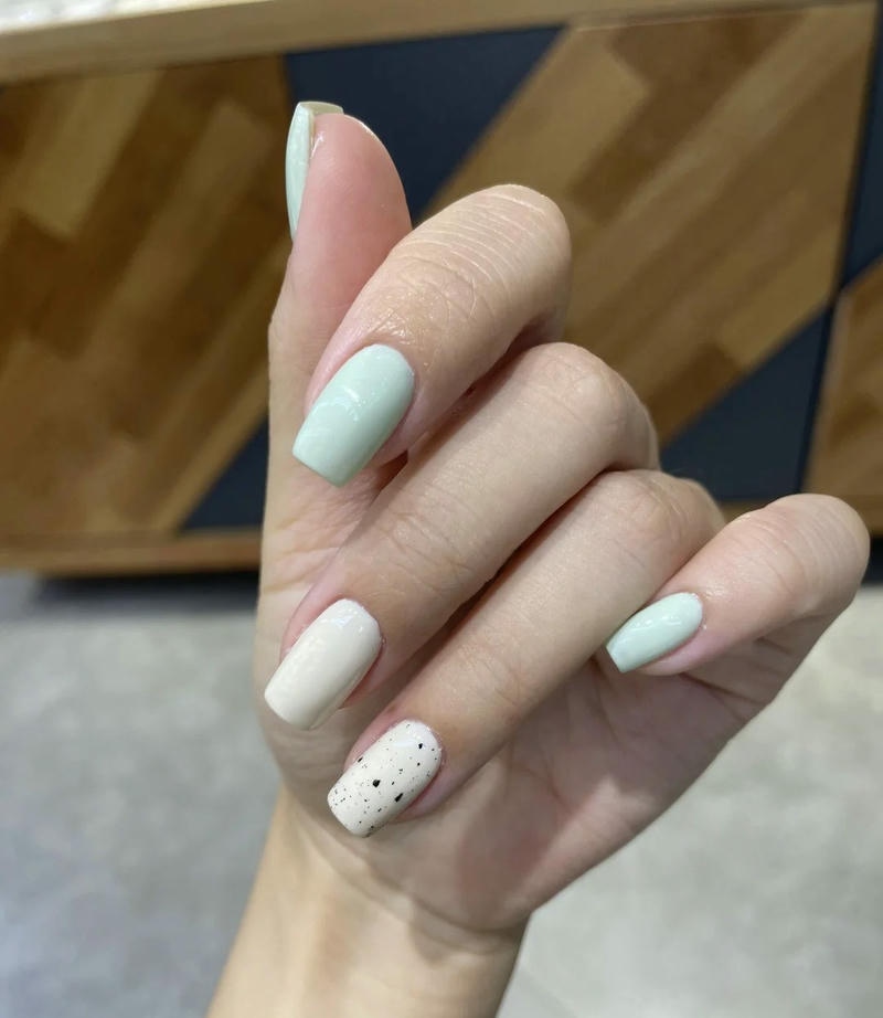 mẫu nail trứng cút hót