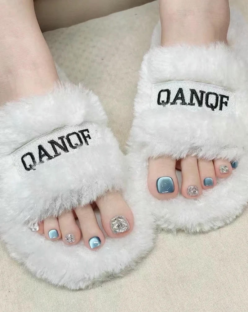 nail chân đính đá mắt mèo đẹp