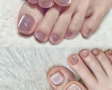 2000+ mẫu nail chân đơn giản, tinh tế dễ phối đồ hot 2025