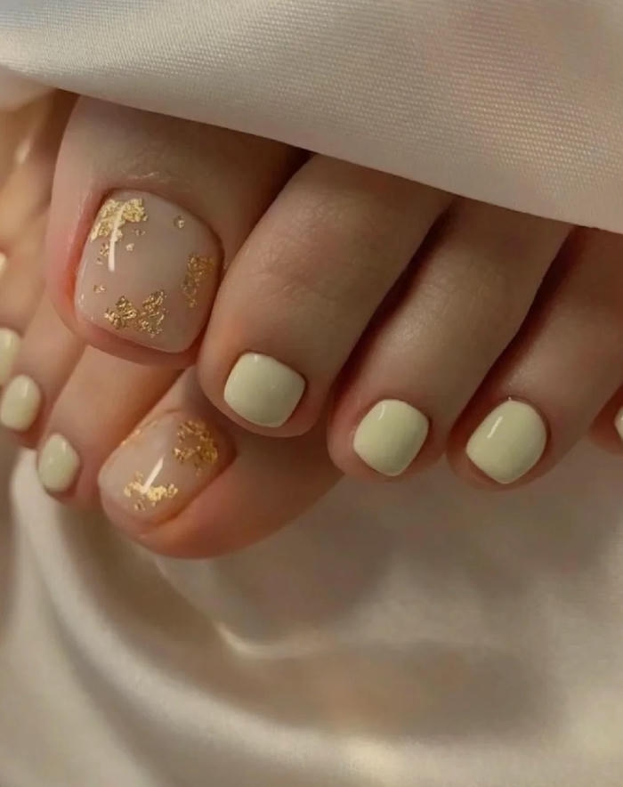 nail chân hàn quốc giáp vàng