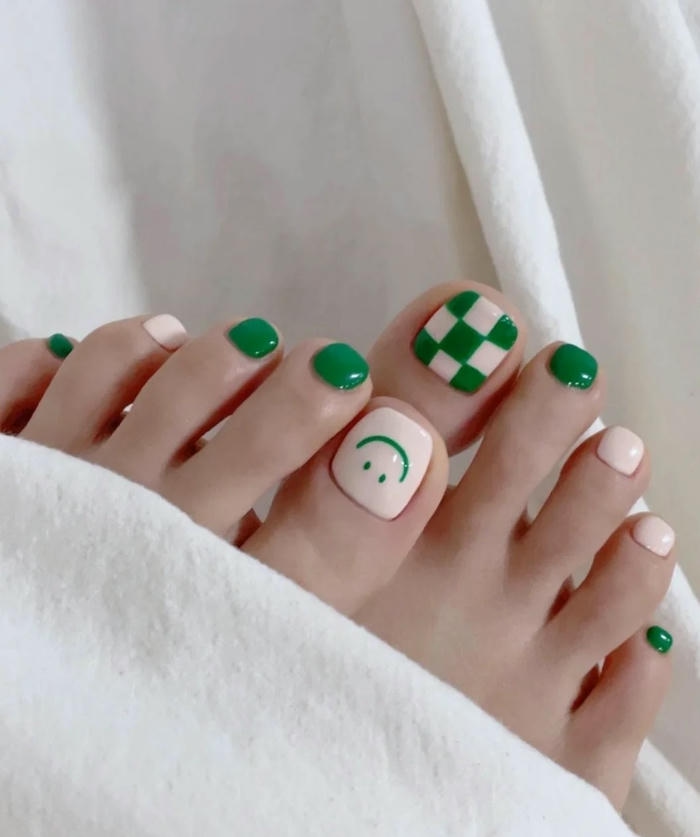 nail chân hàn quốc mặt cười