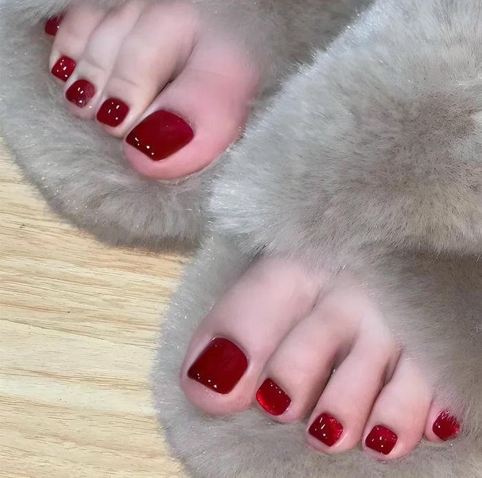 nail chân hàn quốc màu đỏ