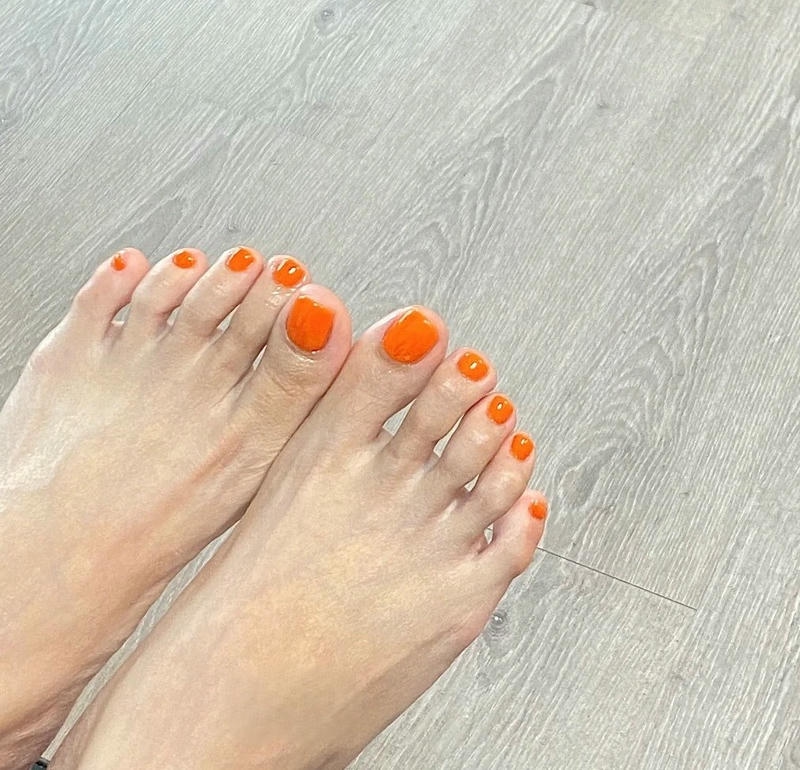 nail chân màu cam trơn