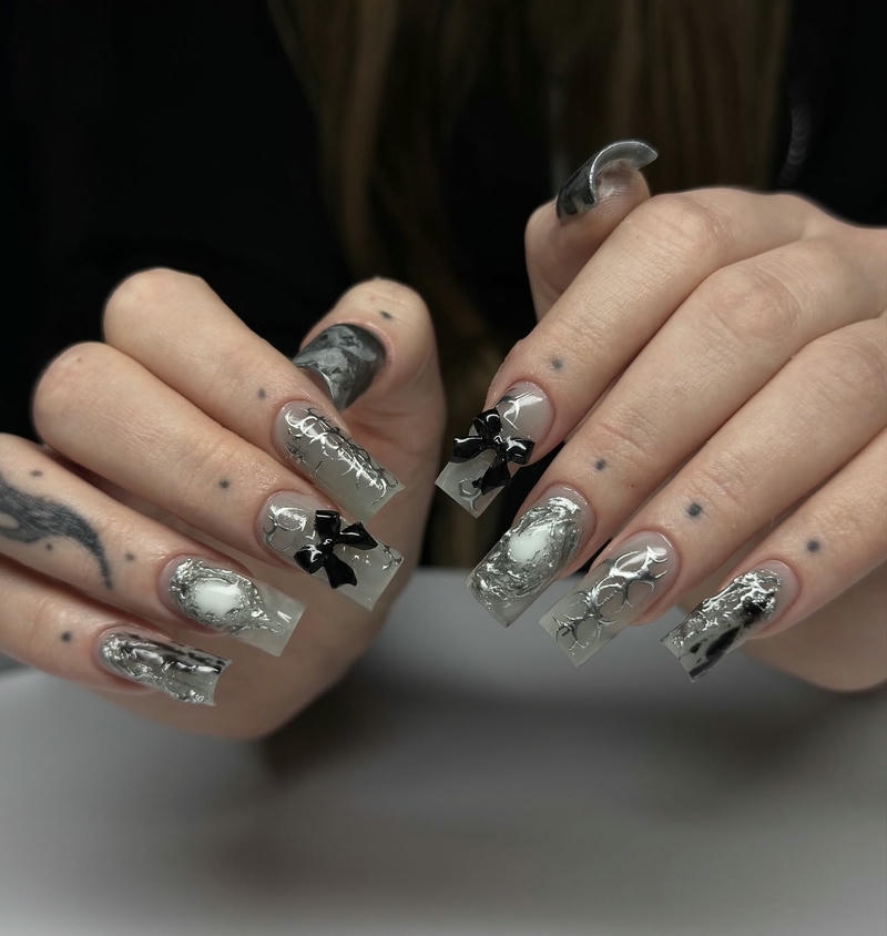 nail màu xám đính nơ