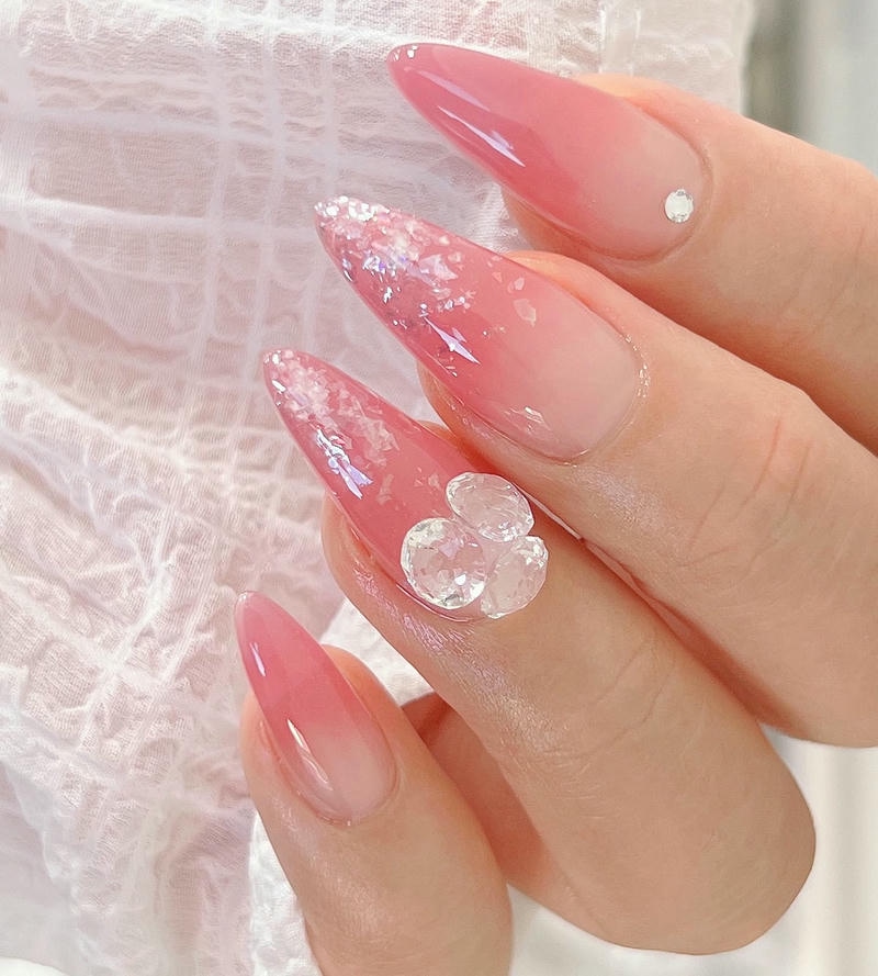 nail móng nhọn tròn đính đá quý