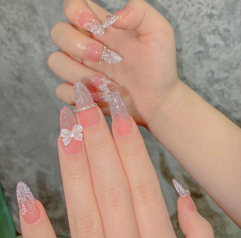 nail nhũ đầu móng